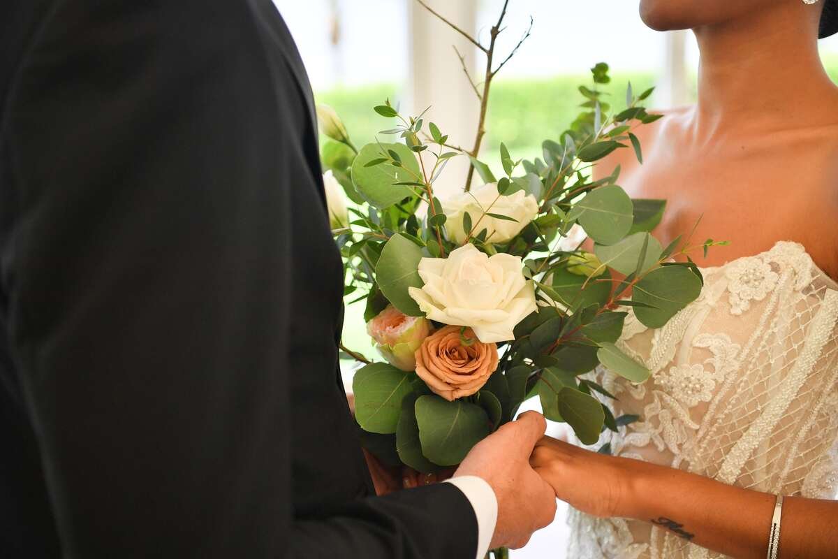How To Find The Best Resort For a Phuket Wedding?